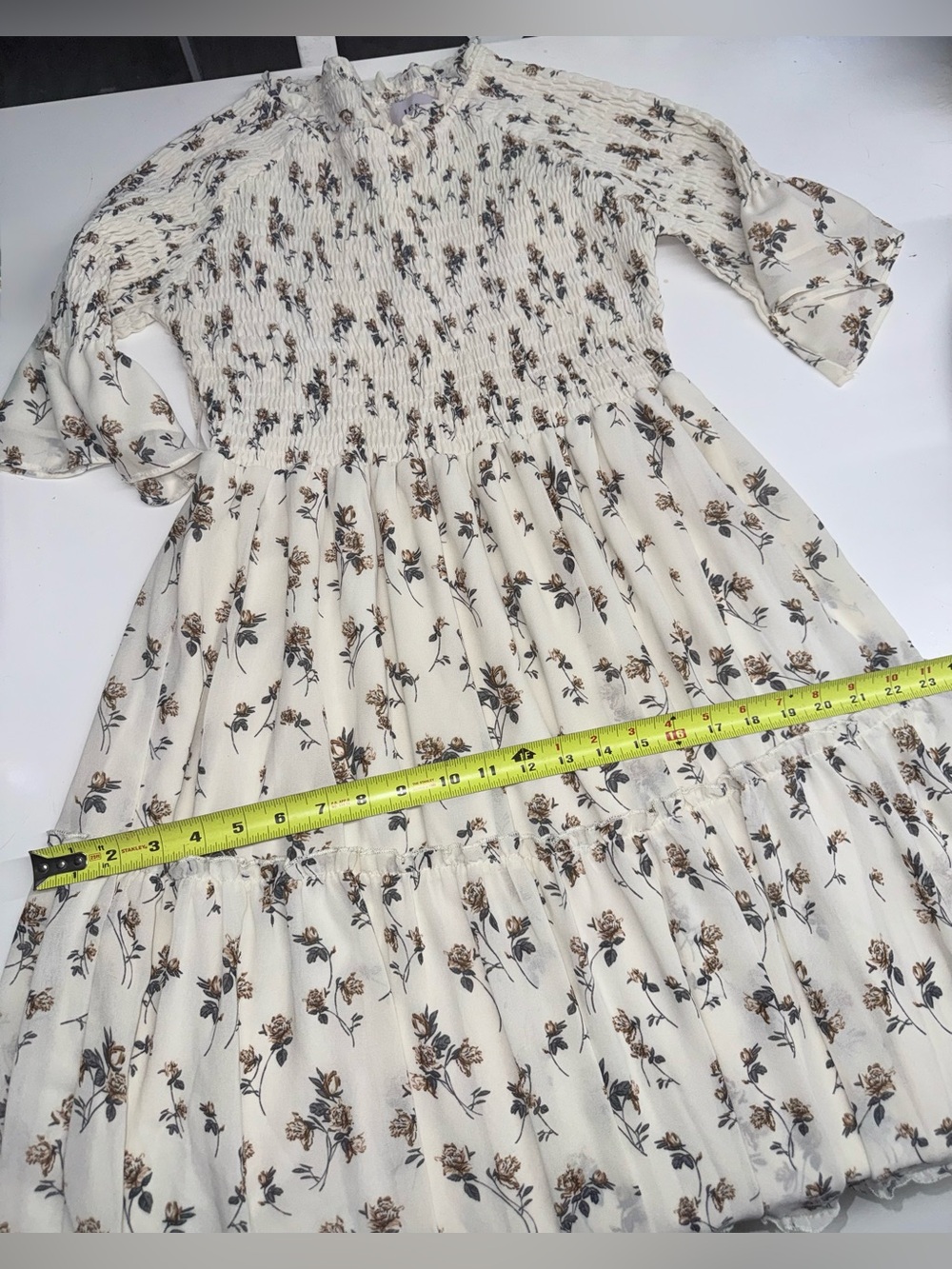 JESSAKAE The Wandering Willoughby Tiered Smocked Midi Dress in Cream Size L - Picture 12 of 12